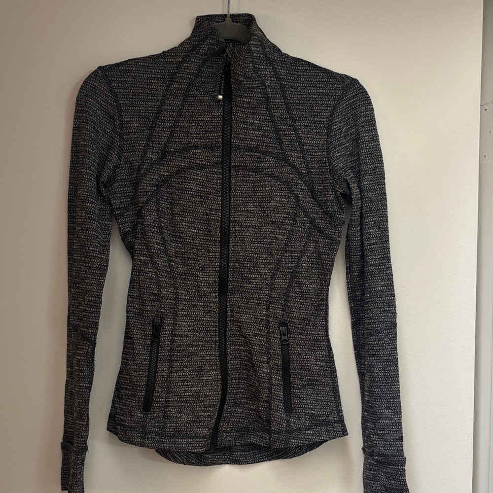 Lululemon black and white define jacket